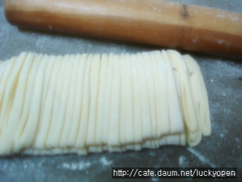 어머니 칼국수 이미지